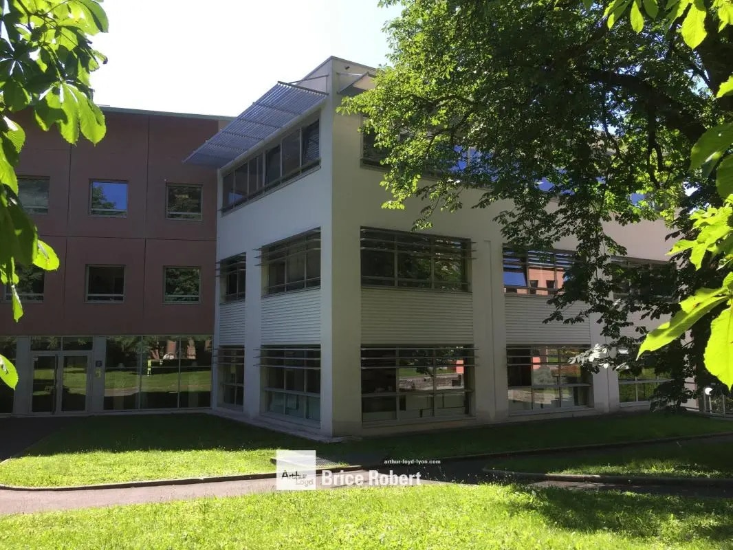 15 Chemin Du Saquin, Écully for lease Building Photo- Image 1 of 12