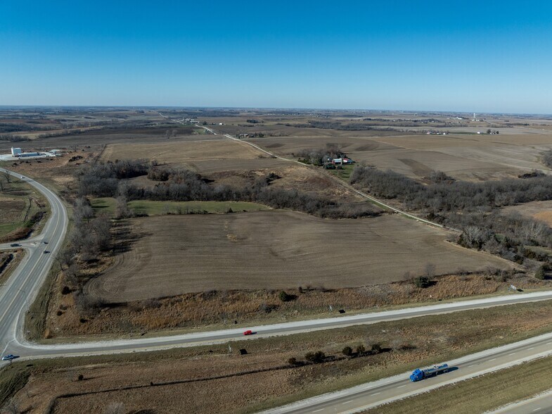 245th St, Oskaloosa, IA à vendre - Aérien - Image 2 de 9