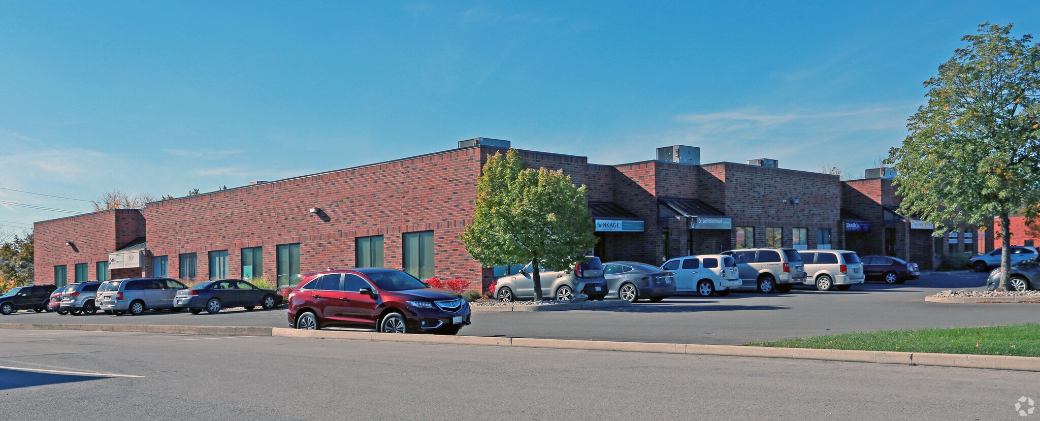 23 Hannover Dr, St Catharines, ON à vendre Photo principale- Image 1 de 1