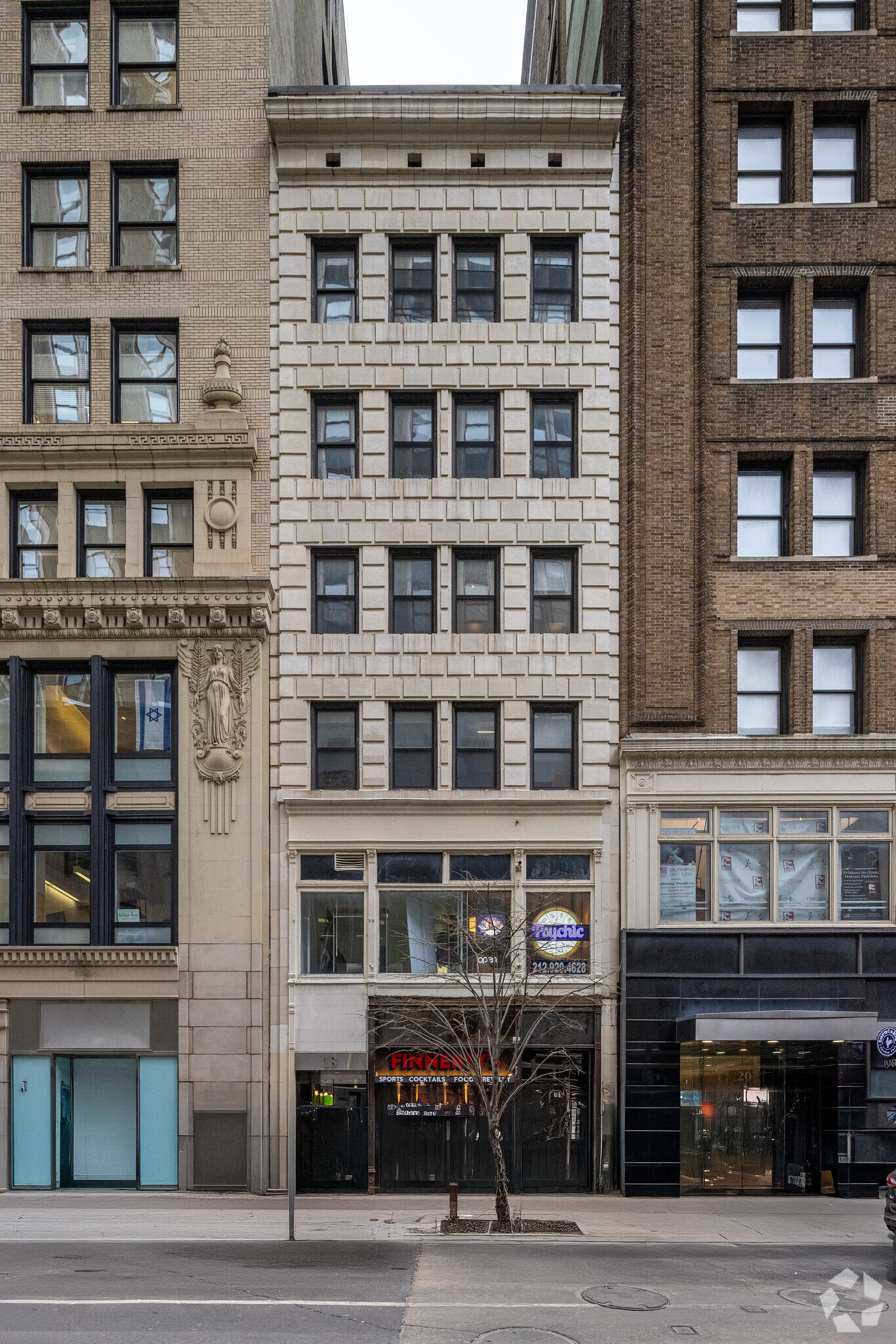 18 W 33rd St, New York, NY for lease Building Photo- Image 1 of 11