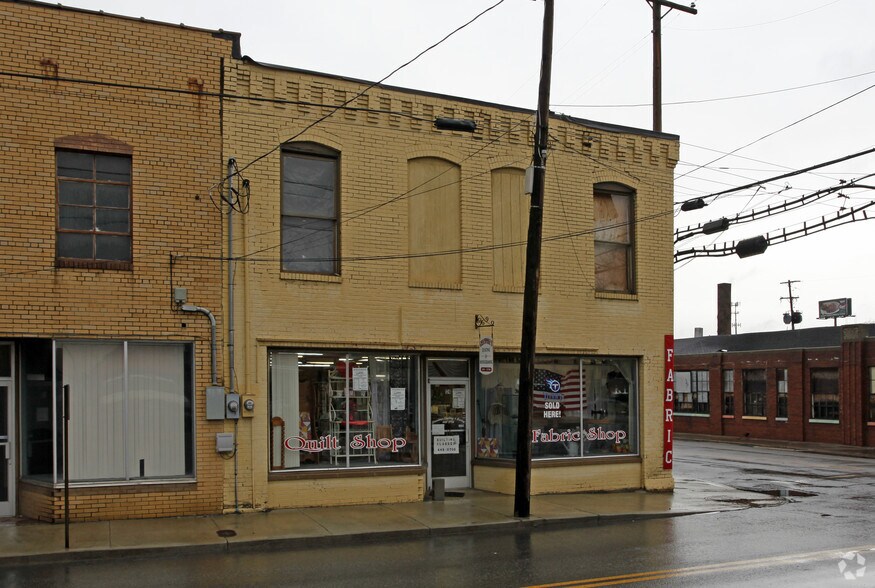124 N College St, Lebanon, TN à louer - Photo du bâtiment - Image 3 de 3