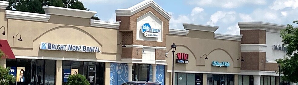 6000-6124 Wilmington Pike, Dayton, OH à louer - Photo du bâtiment - Image 3 de 9