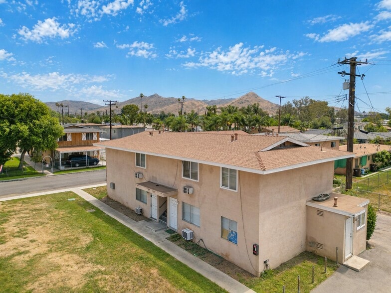 427 Devener St, Riverside, CA for sale - Building Photo - Image 3 of 3