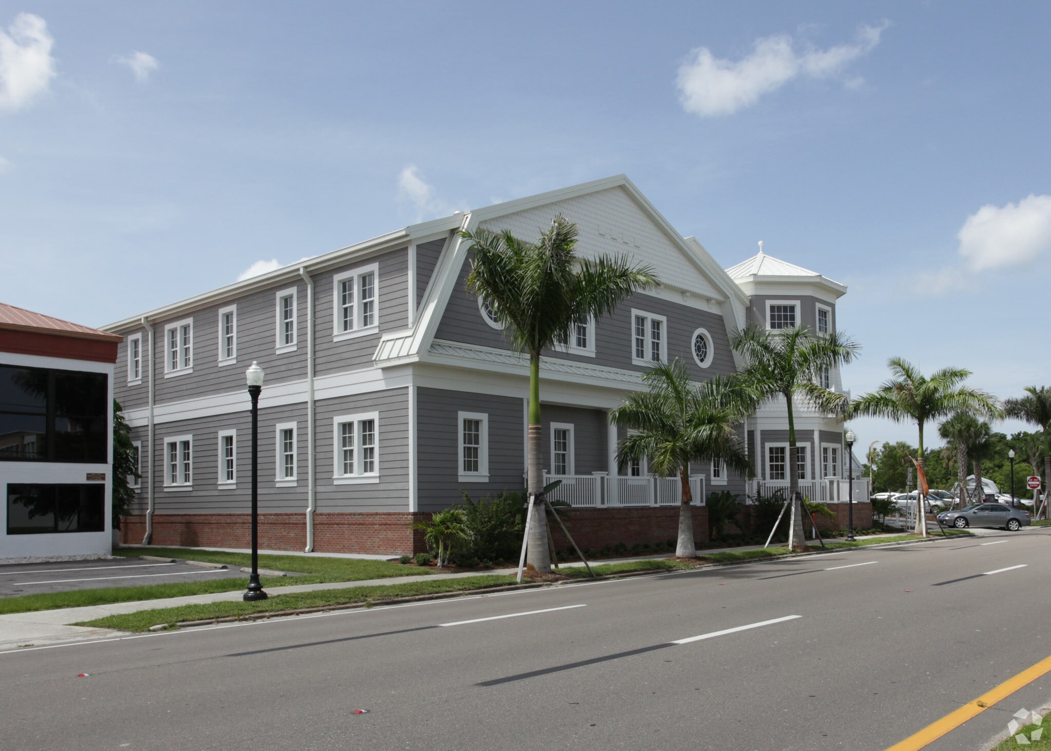 315 E Olympia Ave, Punta Gorda, FL for lease Primary Photo- Image 1 of 6