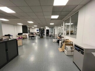 Plus de détails pour Bureau à louer