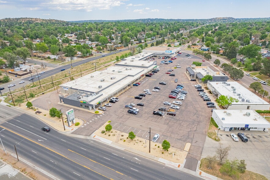 1809-1867 North Circle Dr, Colorado Springs, CO for lease - Building Photo - Image 3 of 16