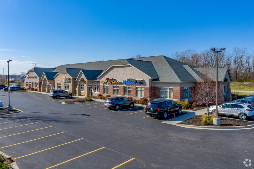 W189N11100 Klienmann Dr, Germantown, WI for lease - Building Photo - Image 2 of 6