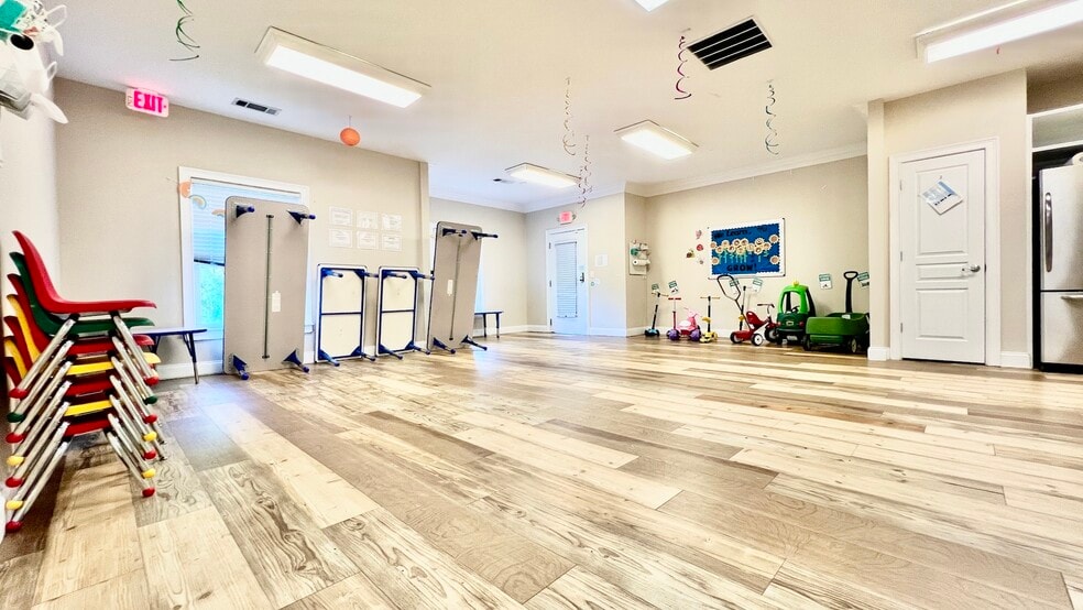 4080 McGinnis Ferry Rd, Alpharetta, GA for sale - Building Photo - Image 3 of 55