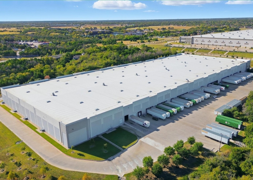 9280 Van Horn Dr, Dallas, TX for lease Primary Photo- Image 1 of 2