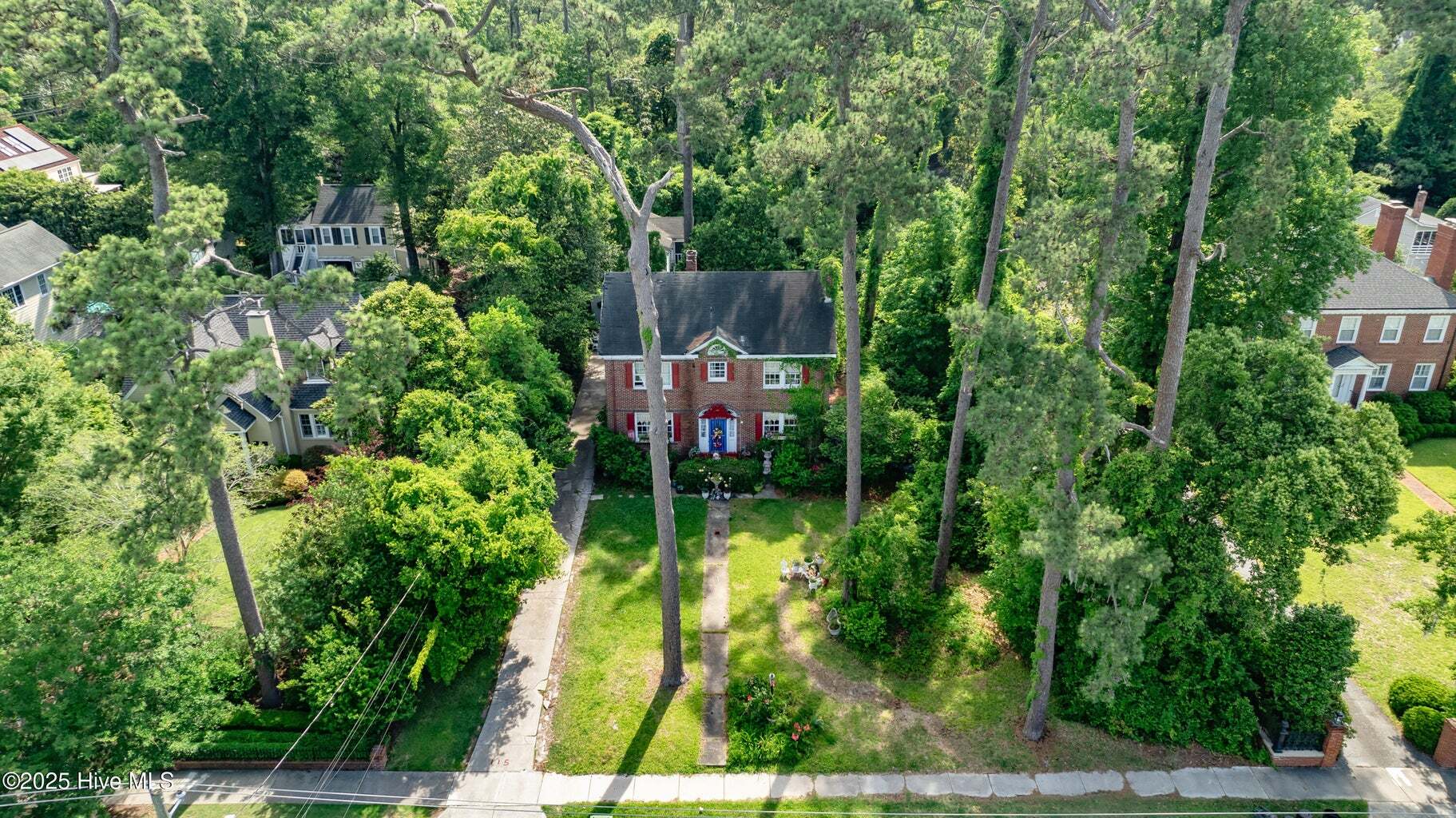 115 Forest Hills Dr, Wilmington, NC à vendre Photo principale- Image 1 de 19