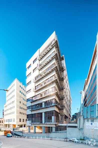 Calle de María Tubau, 3, Madrid, Madrid for lease - Building Photo - Image 3 of 23