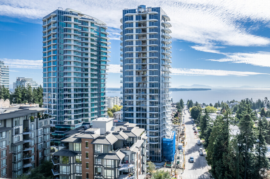 1493 Foster St, White Rock, BC à louer - Photo du bâtiment - Image 3 de 20