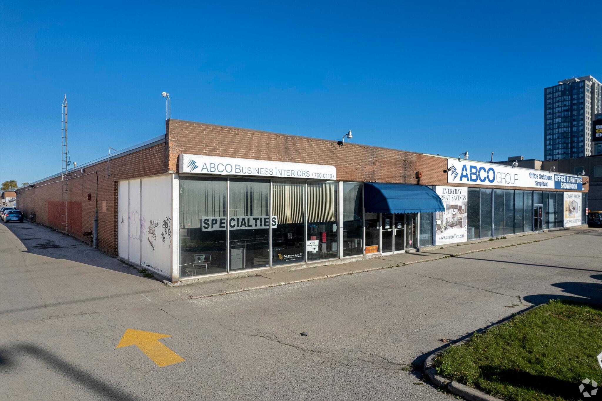 2480 Lawrence Ave E, Toronto, ON for sale Primary Photo- Image 1 of 1