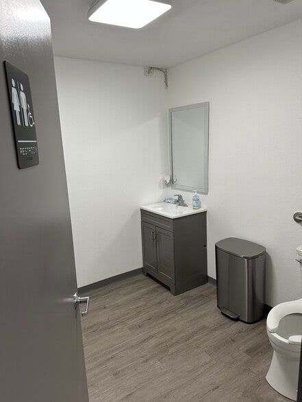 1704 West Ave, San Antonio, TX à vendre - Photo du bâtiment - Image 2 de 8