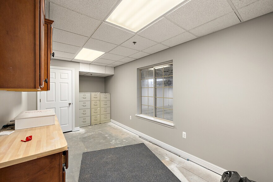 15065 32 Mile Rd, Romeo, MI à louer - Photo du bâtiment - Image 3 de 11