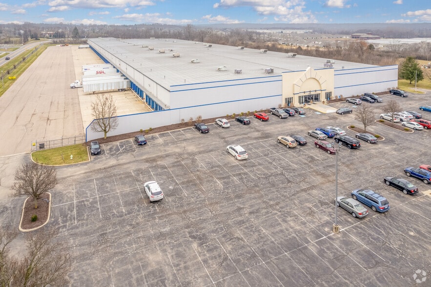 1340 E Dayton Yellow Springs Rd, Fairborn, OH à louer - Aérien - Image 2 de 12