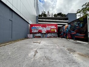 560 NW 27th St, Miami, FL à louer Photo intérieure- Image 2 de 7