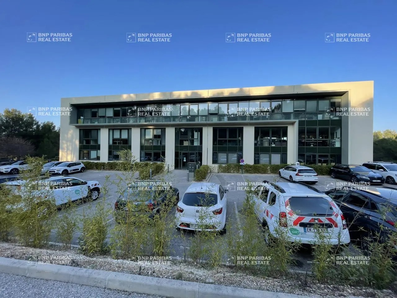 Office in Aix-en-Provence for lease Building Photo- Image 1 of 19