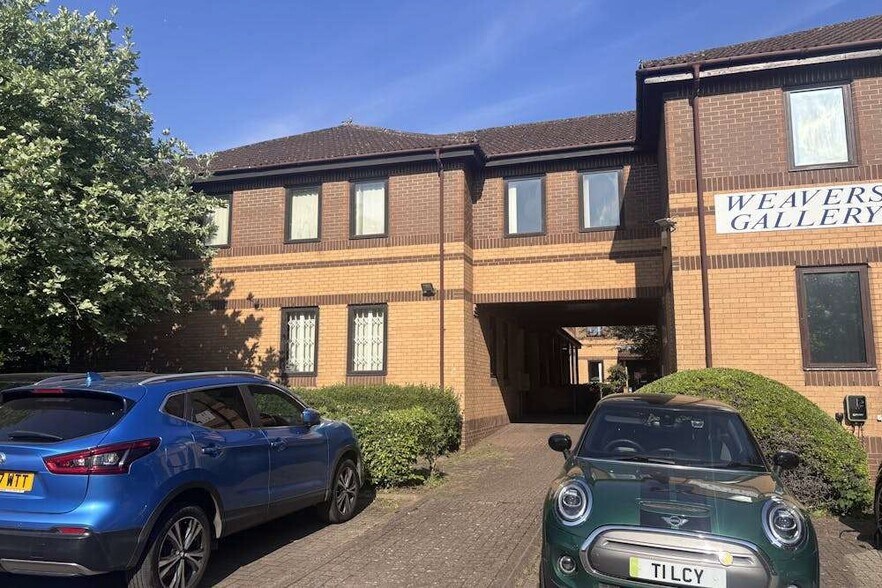 Midland Way, Thornbury à vendre - Photo du bâtiment - Image 2 de 3