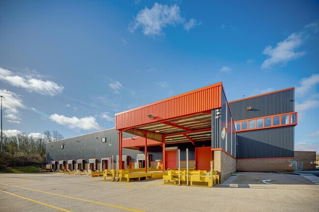 Plus de détails pour Lister Rd, Runcorn - Industriel à louer