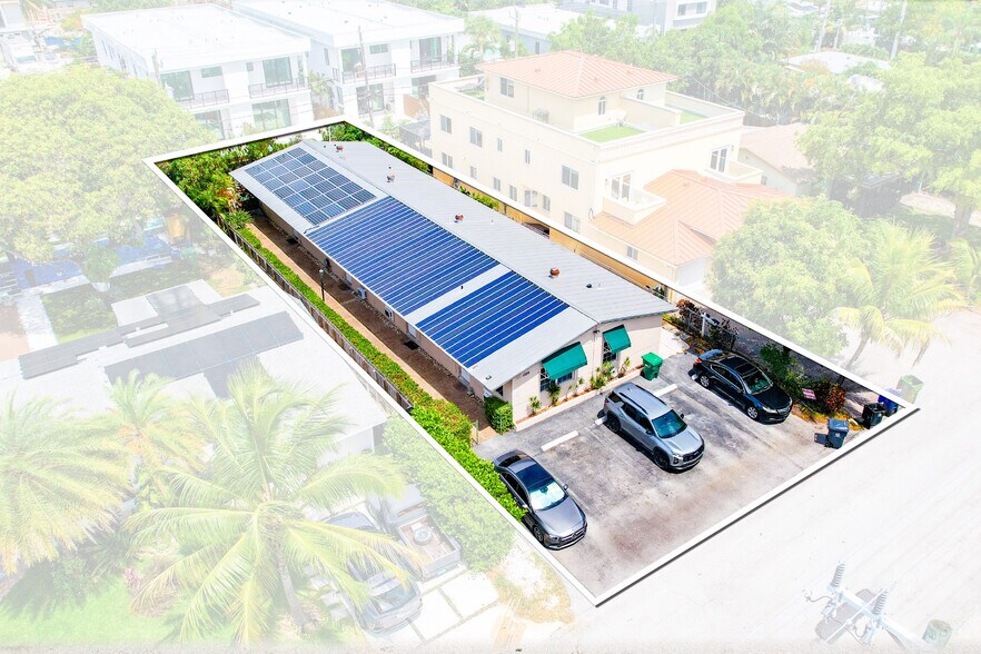 1329 NE 17th Ave, Fort Lauderdale, FL à vendre - Photo du bâtiment - Image 1 de 25