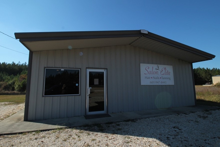 3207 Highway 63 S, Lucedale, MS à vendre - Photo du bâtiment - Image 1 de 20