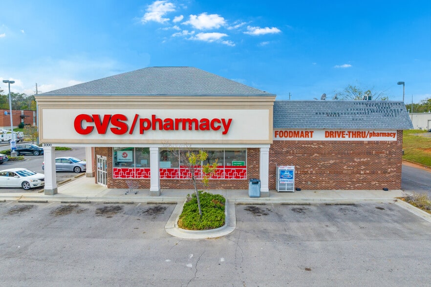 2000 Center Point, Birmingham, AL à vendre - Photo du bâtiment - Image 3 de 8