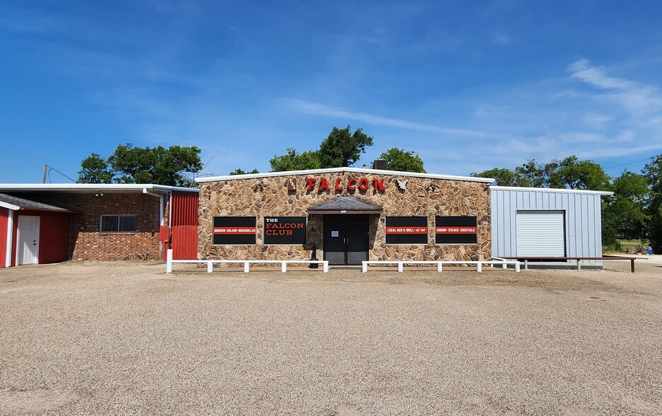 701 N Martin Luther King Jr Hwy, Mexia, TX à vendre - Photo du b timent - Image 1 de 74