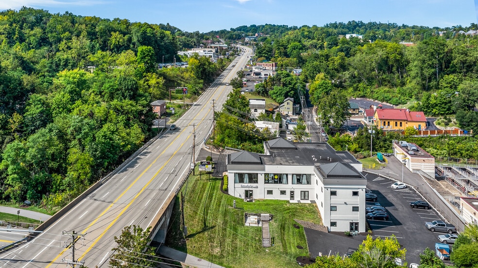 3150 Washington Rd, McMurray, PA for lease - Building Photo - Image 2 of 14