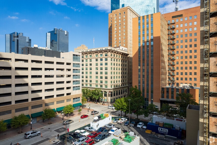 110 W 7th St, Fort Worth, TX for sale - Aerial - Image 2 of 8