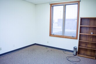 1605 W Wilson St, Batavia, IL à louer Photo intérieure- Image 2 de 3