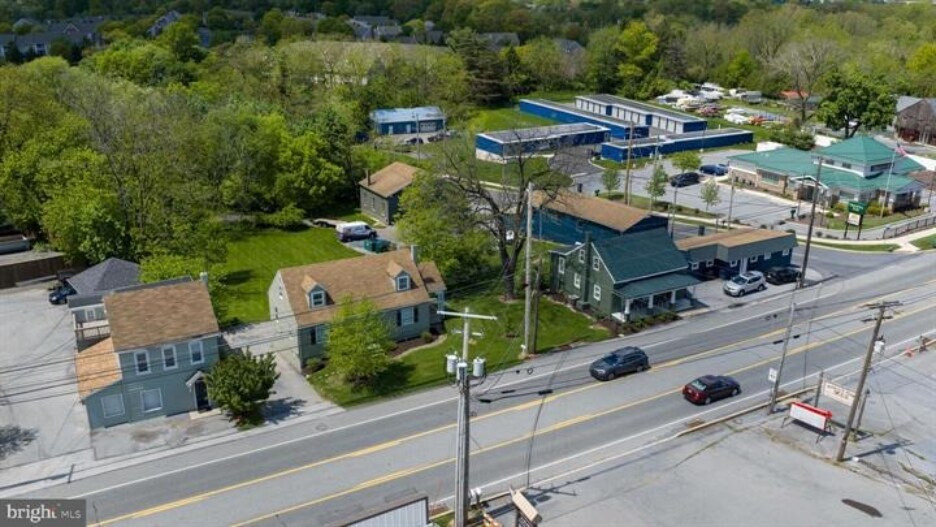 938 Lititz Pike, Lititz, PA à vendre - Photo du bâtiment - Image 2 de 52
