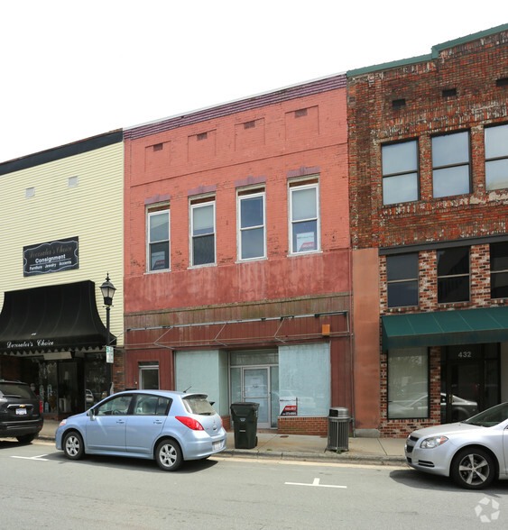 420-424 S Main St, Burlington, NC for sale - Primary Photo - Image 1 of 2