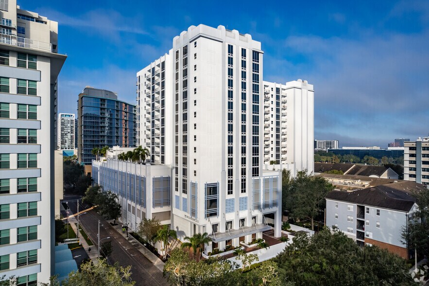 404 E Central Blvd, Orlando, FL à louer - Photo du bâtiment - Image 1 de 14