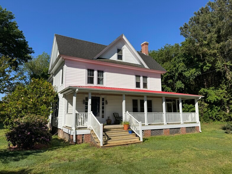 18646 Airport Dr, Melfa, VA à vendre - Photo du bâtiment - Image 2 de 14