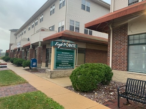 421-431 Water St, Prairie Du Sac, WI à louer - Photo du bâtiment - Image 2 de 7