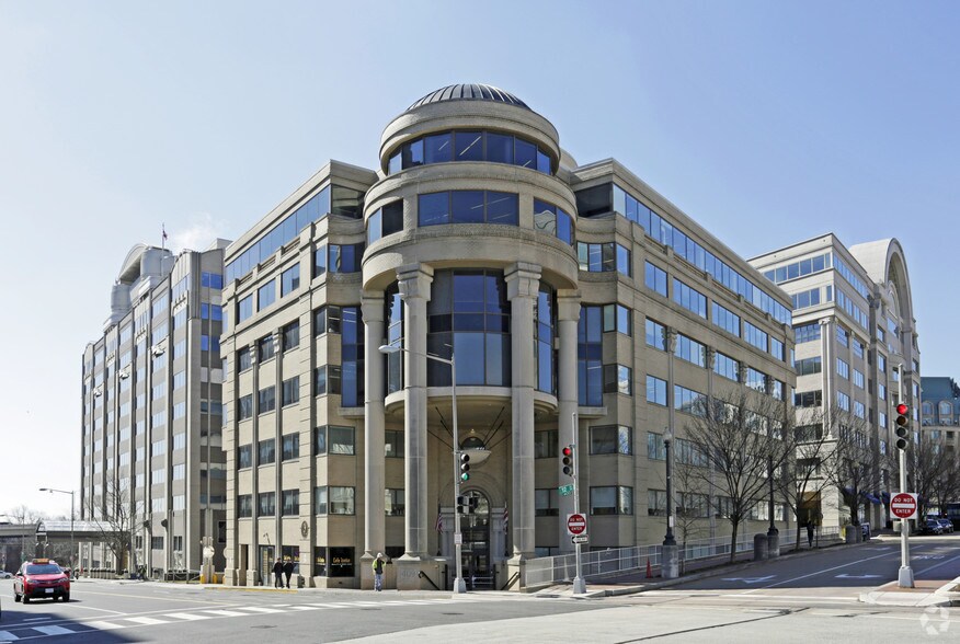 409 12th St SW, Washington, DC for lease - Primary Photo - Image 1 of 5