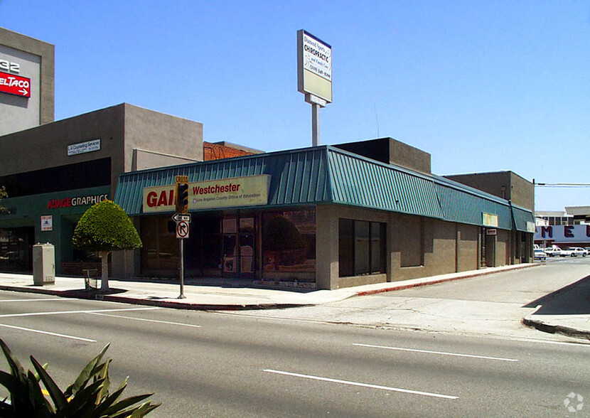 8636 S Sepulveda Blvd, Los Angeles, CA à louer - Photo principale - Image 1 de 7