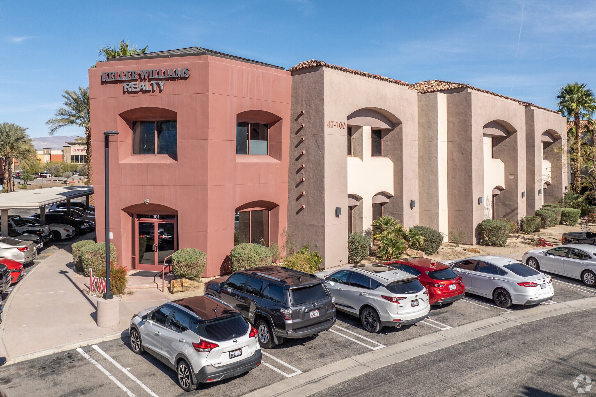 47100 Washington St, La Quinta, CA à louer Photo principale- Image 1 de 11
