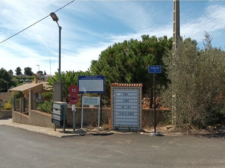 Terrain dans Godelleta, Valencia à vendre - Photo du bâtiment - Image 3 de 10
