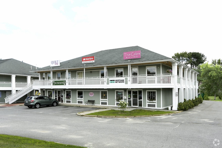 541 US Route 1, Freeport, ME à louer - Photo principale - Image 1 de 12