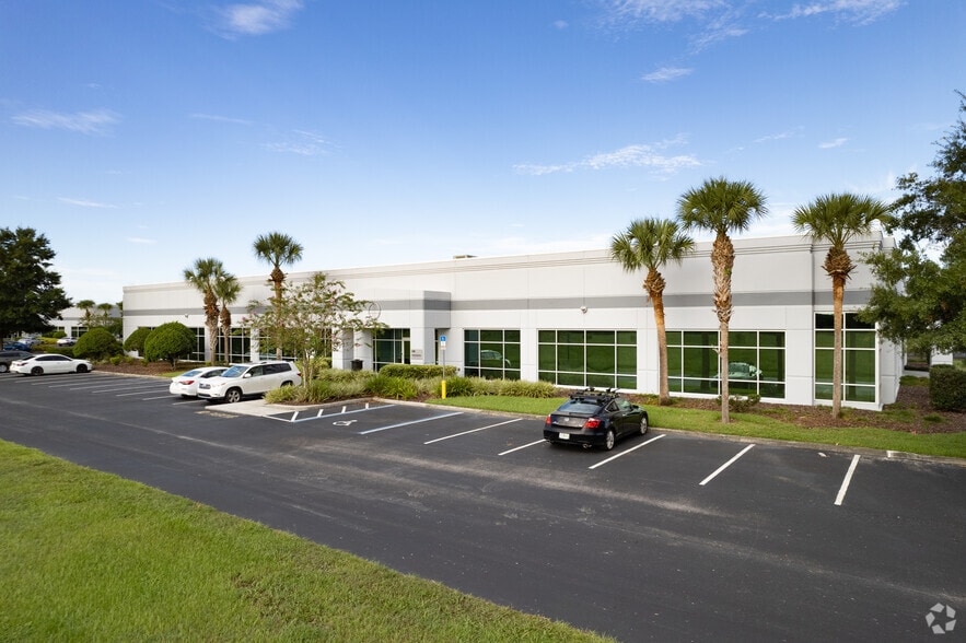 3862 Quadrangle Blvd, Orlando, FL à louer - Photo du bâtiment - Image 2 de 4
