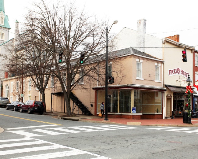 More details for 900 Caroline St, Fredericksburg, VA - Retail for Lease