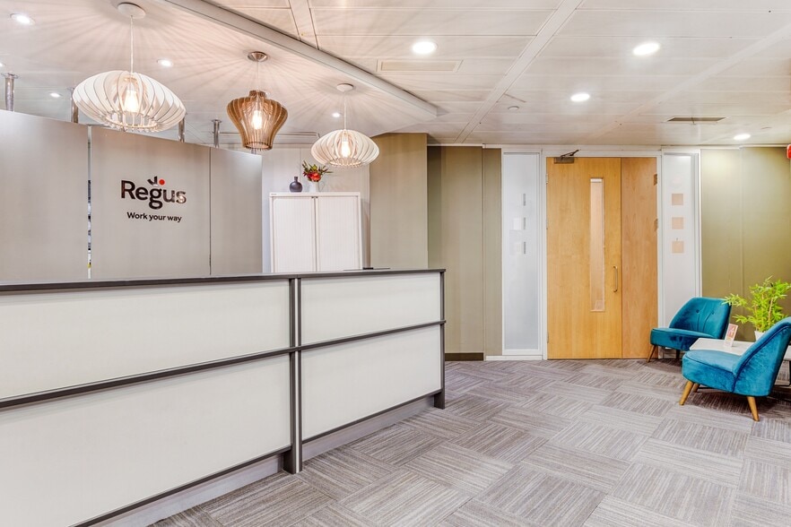 2 Lansdowne Rd, Croydon for lease - Interior Photo - Image 2 of 10