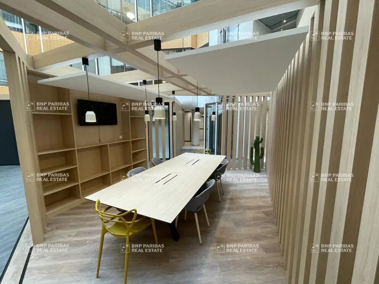 Bureau dans Lyon à louer Photo intérieure- Image 1 de 16