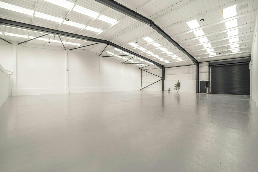 Tay Rd, Birmingham à louer - Photo du bâtiment - Image 3 de 7