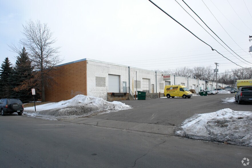 6409-6441 Goodrich Ave, Saint Louis Park, MN for lease - Building Photo - Image 2 of 2