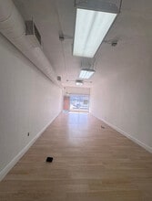 1673-1675 NE 123rd St, North Miami, FL for lease Interior Photo- Image 1 of 2