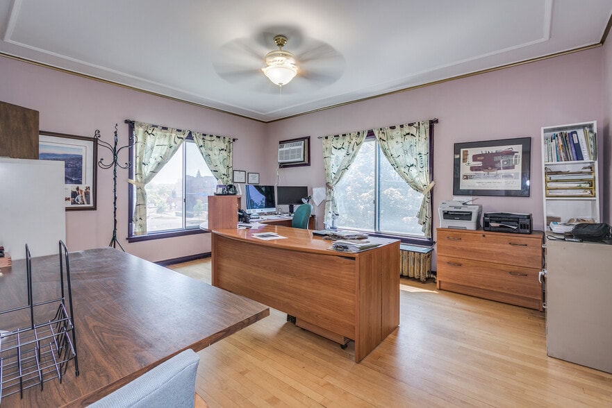 3040 Lyndale Ave S, Minneapolis, MN à louer - Photo intérieure - Image 1 de 11