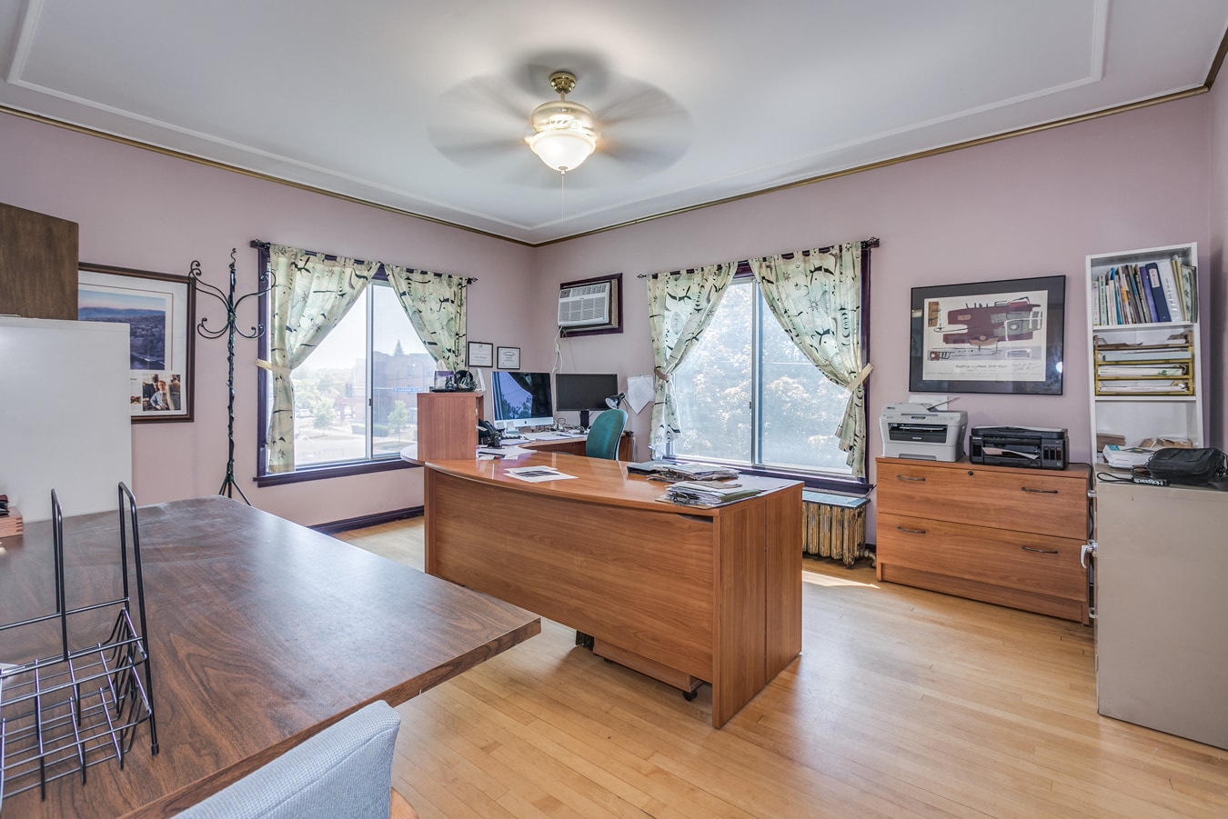 3040 Lyndale Ave S, Minneapolis, MN for lease Interior Photo- Image 1 of 15